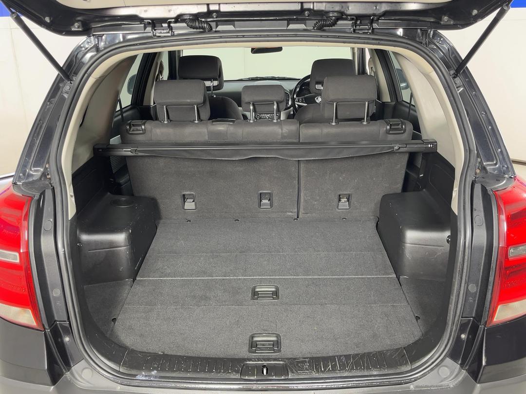 Photo '14' of Holden Captiva 5