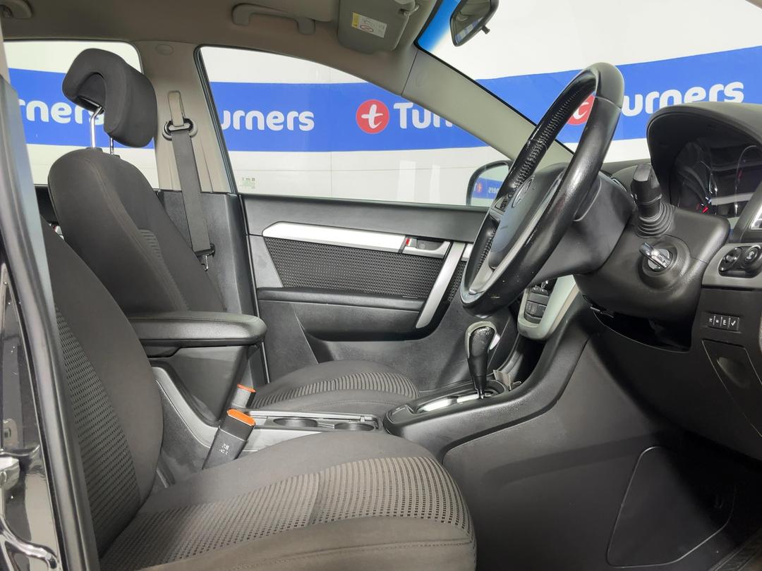 Photo '16' of Holden Captiva 5