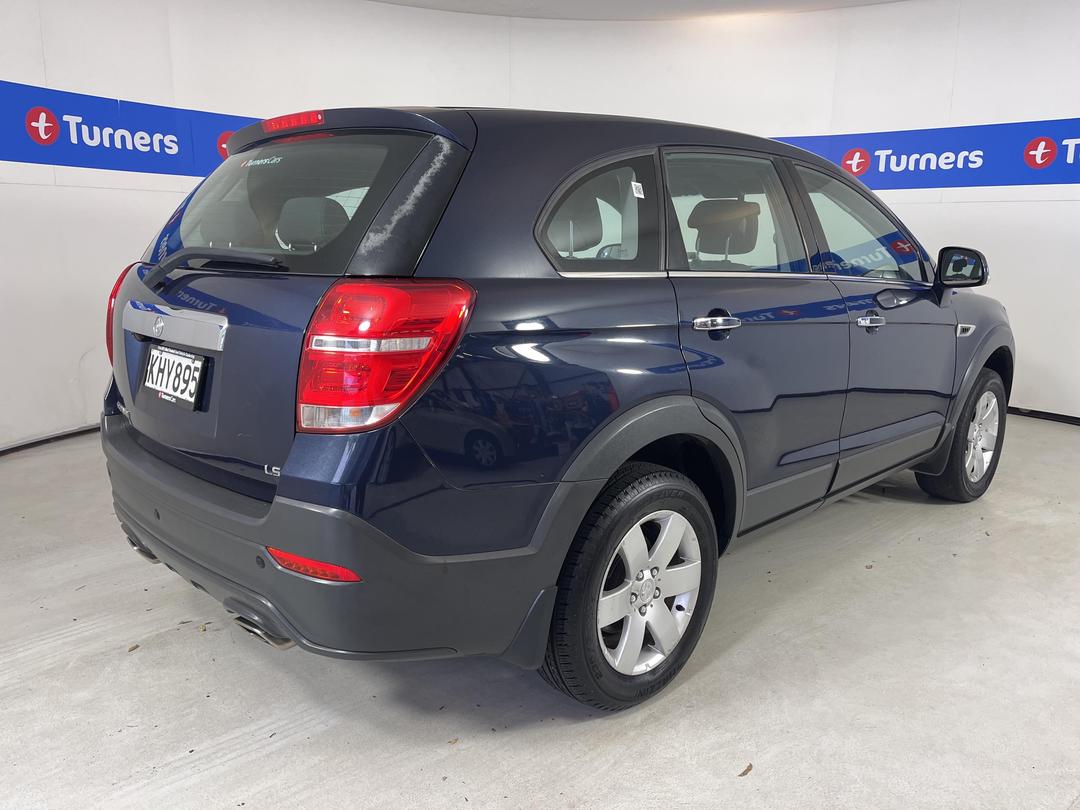 Photo '7' of Holden Captiva 7