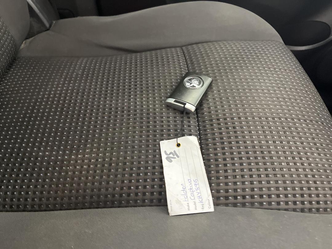 Photo '22' of Holden Captiva 7