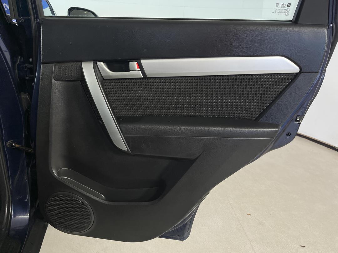 Photo '19' of Holden Captiva 7