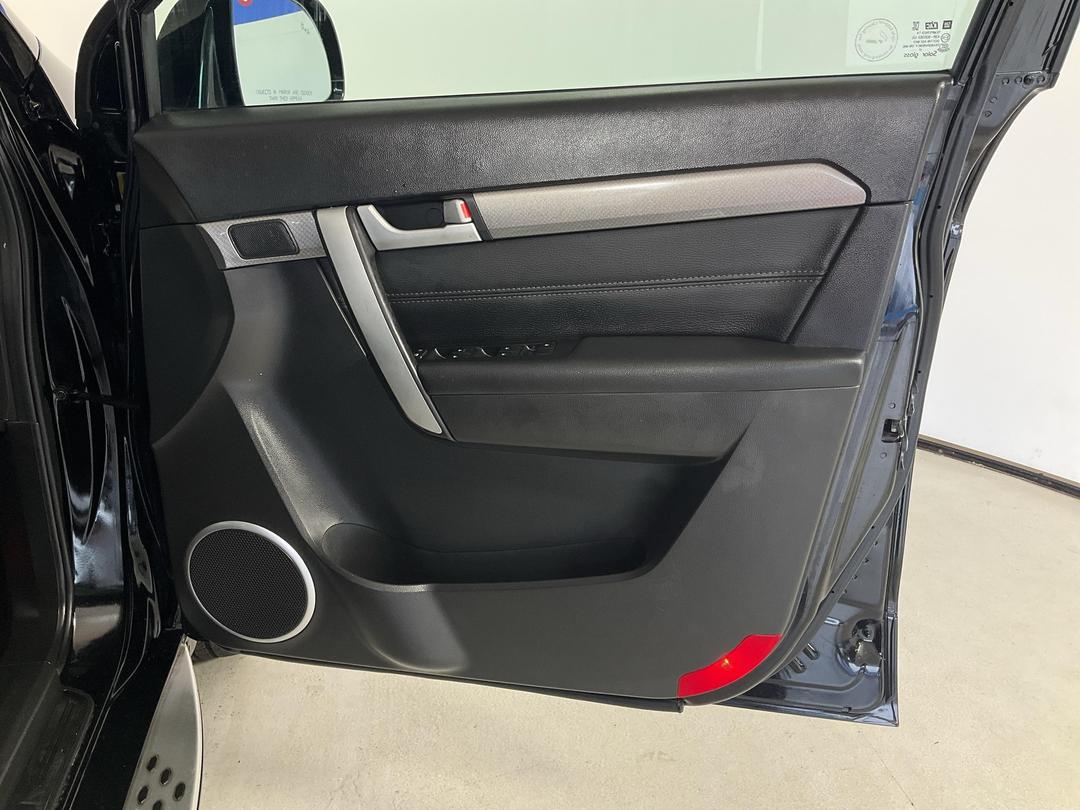 Photo '15' of Holden Captiva 7