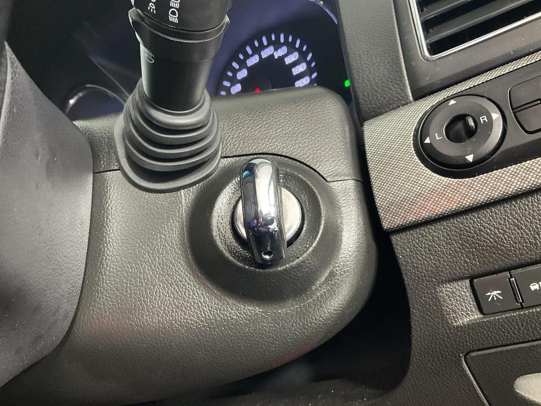 Photo '29' of Holden Captiva 7