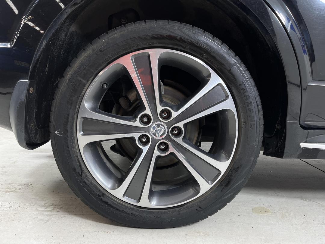 Photo '12' of Holden Captiva 7