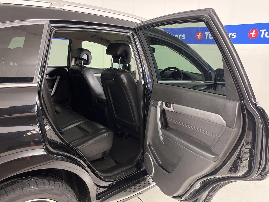 Photo '19' of Holden Captiva 7