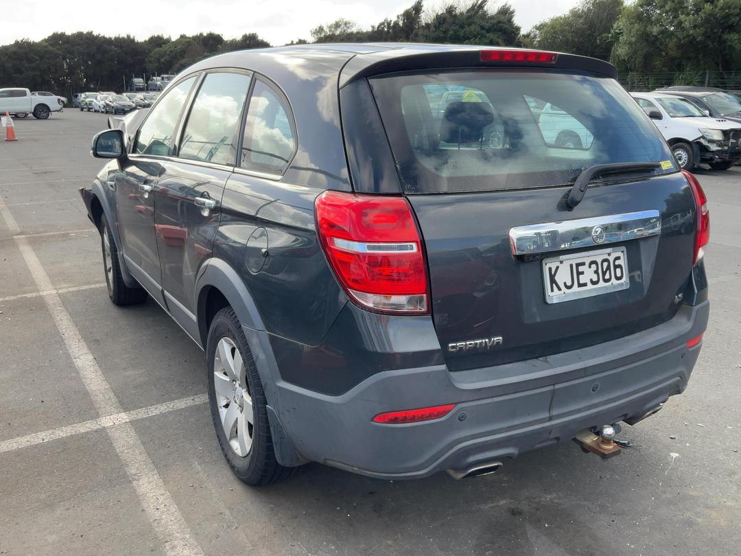 Photo '3' of Holden Captiva 7 LS Photo '3' of Holden Captiva 7 LS