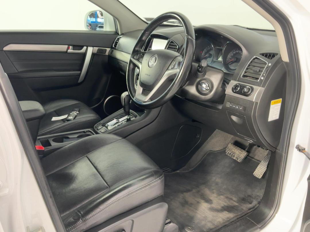 Photo '16' of Holden Captiva 7