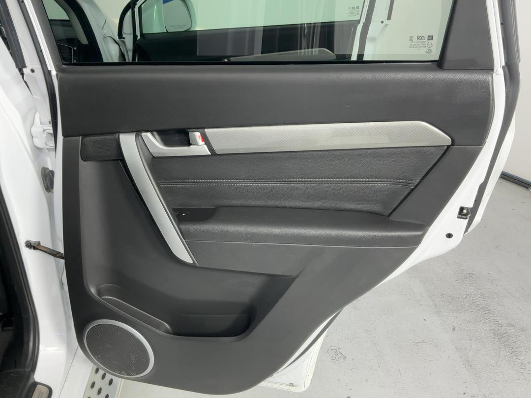 Photo '19' of Holden Captiva 7