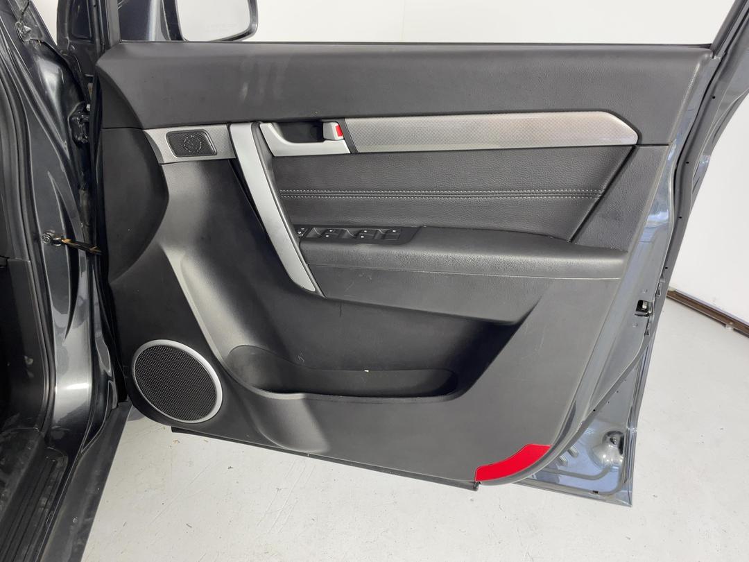 Photo '15' of Holden Captiva 7