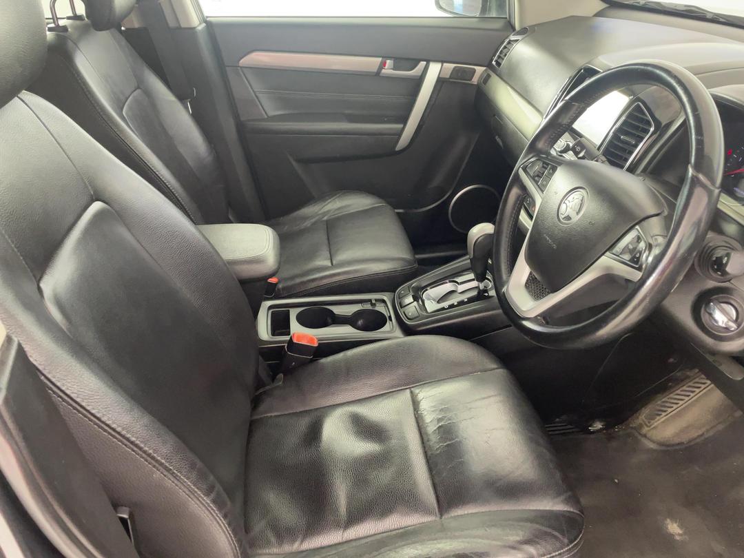 Photo '16' of Holden Captiva 7