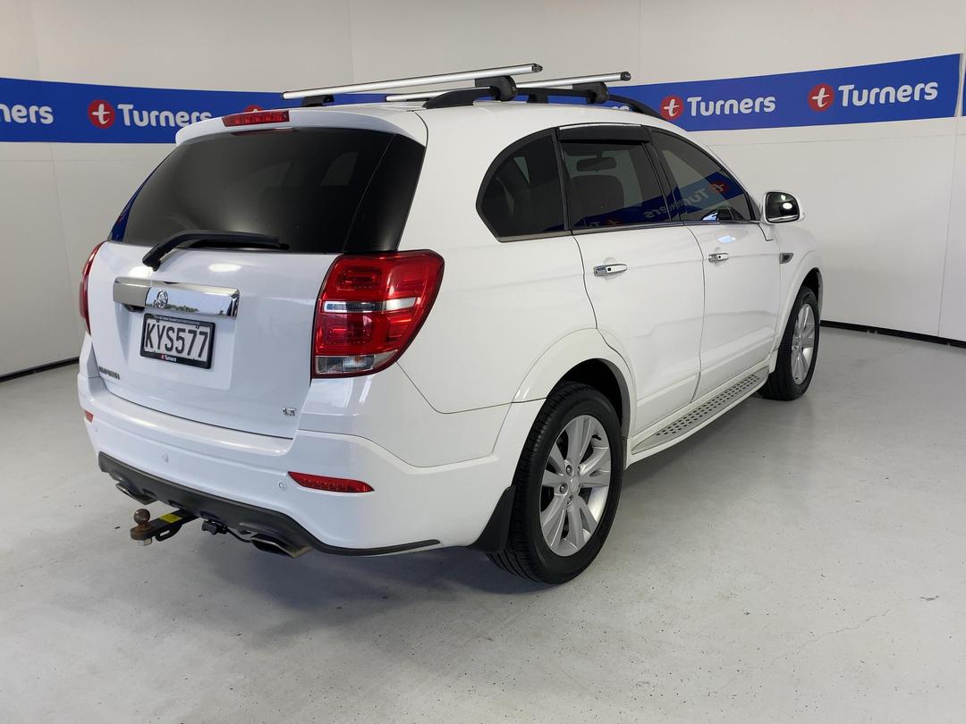 Photo '7' of Holden Captiva 7