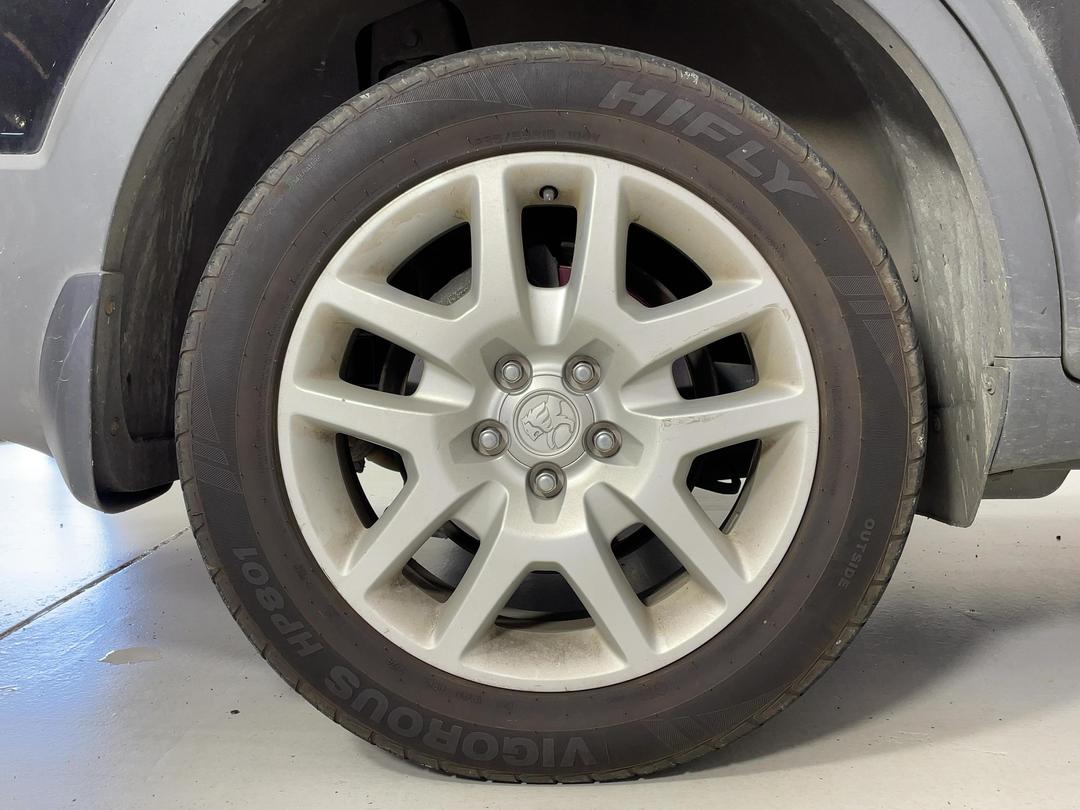 Photo '8' of Holden Captiva 7 LS Equipe