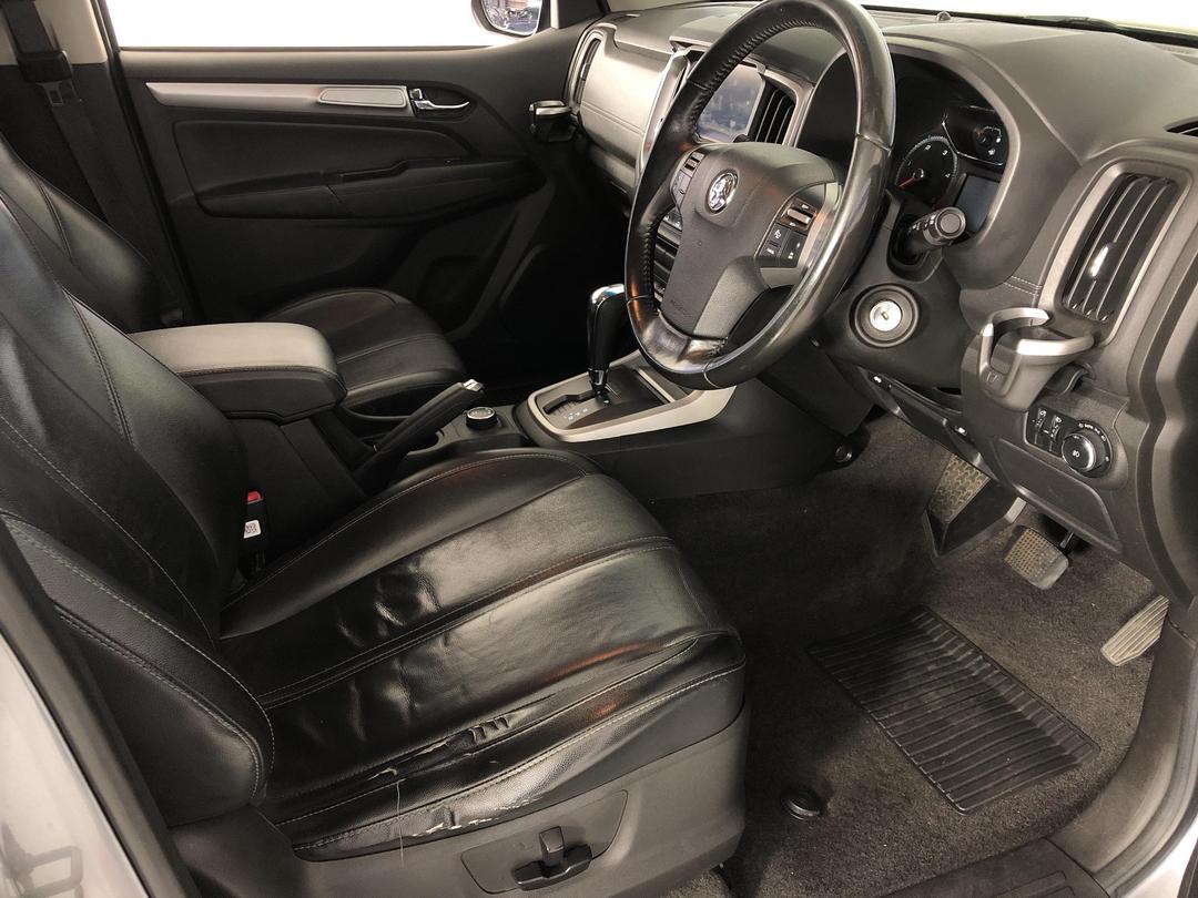 Photo '16' of Holden Colorado