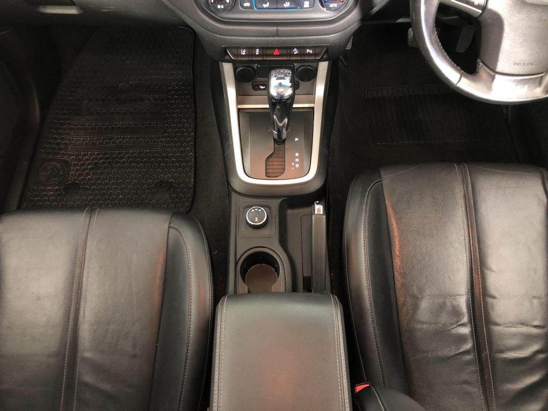 Photo '18' of Holden Colorado