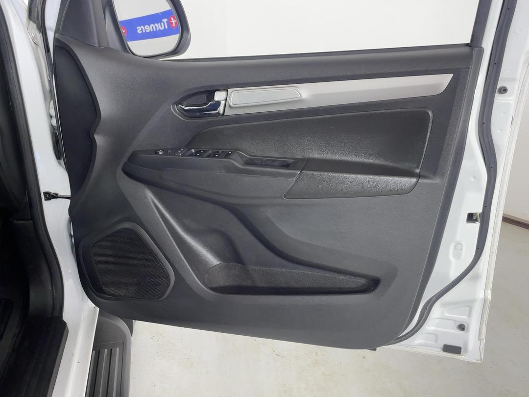 Photo '15' of Holden Colorado