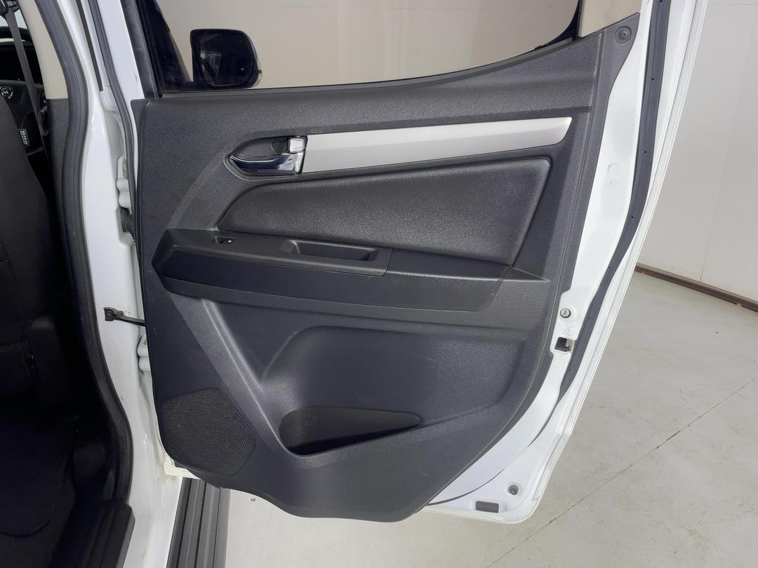 Photo '19' of Holden Colorado