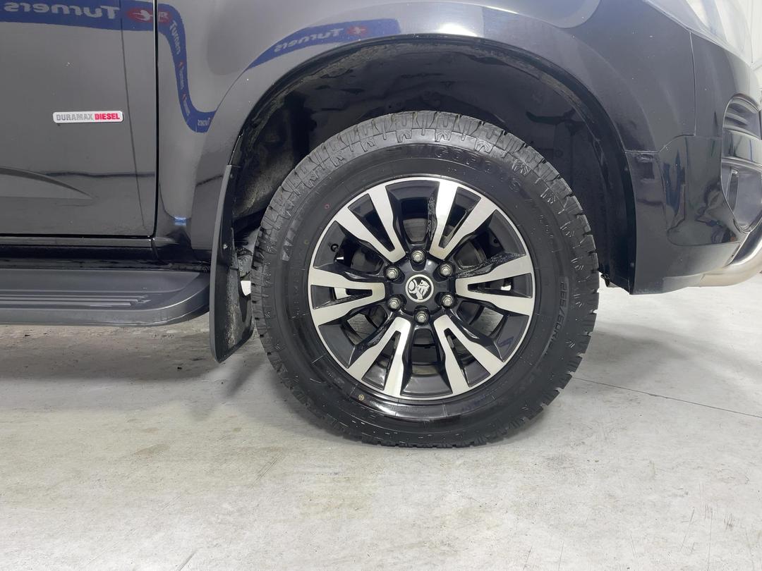 Photo '9' of Holden Colorado