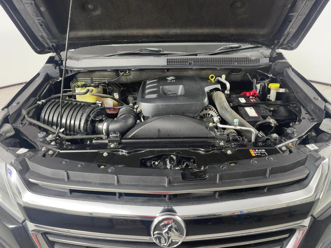 Photo '13' of Holden Colorado
