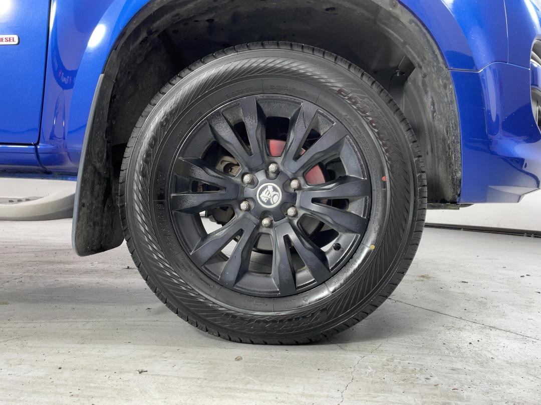Photo '9' of Holden Colorado