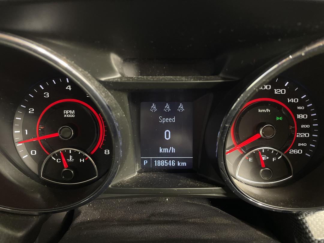 Photo '21' of Holden Commodore