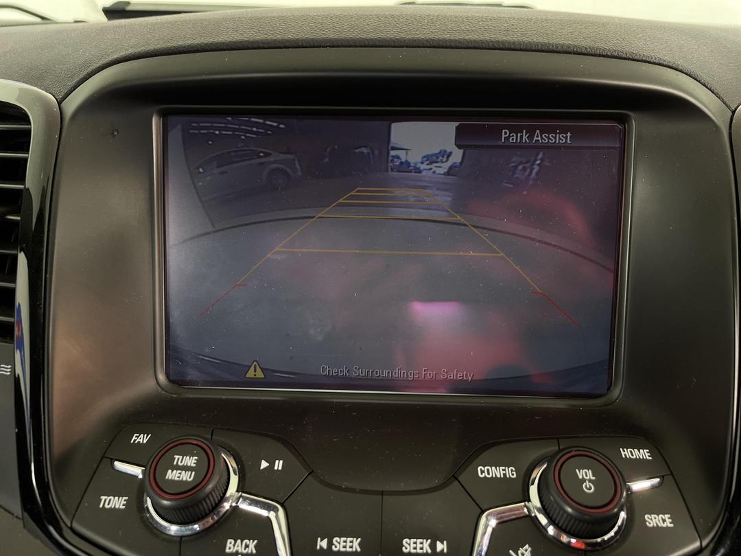 Photo '23' of Holden Commodore