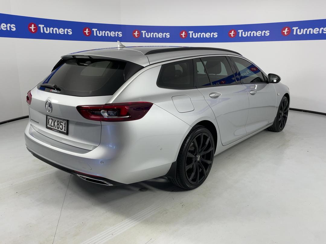 Photo '7' of Holden Commodore