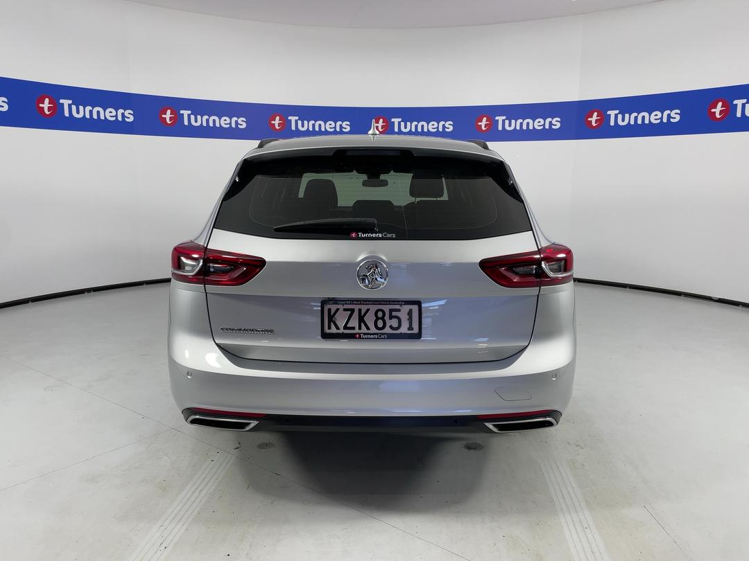Photo '6' of Holden Commodore