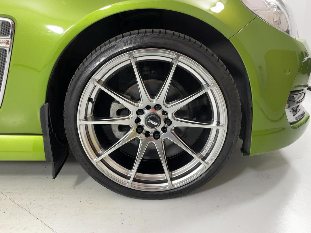 Photo '9' of Holden Commodore
