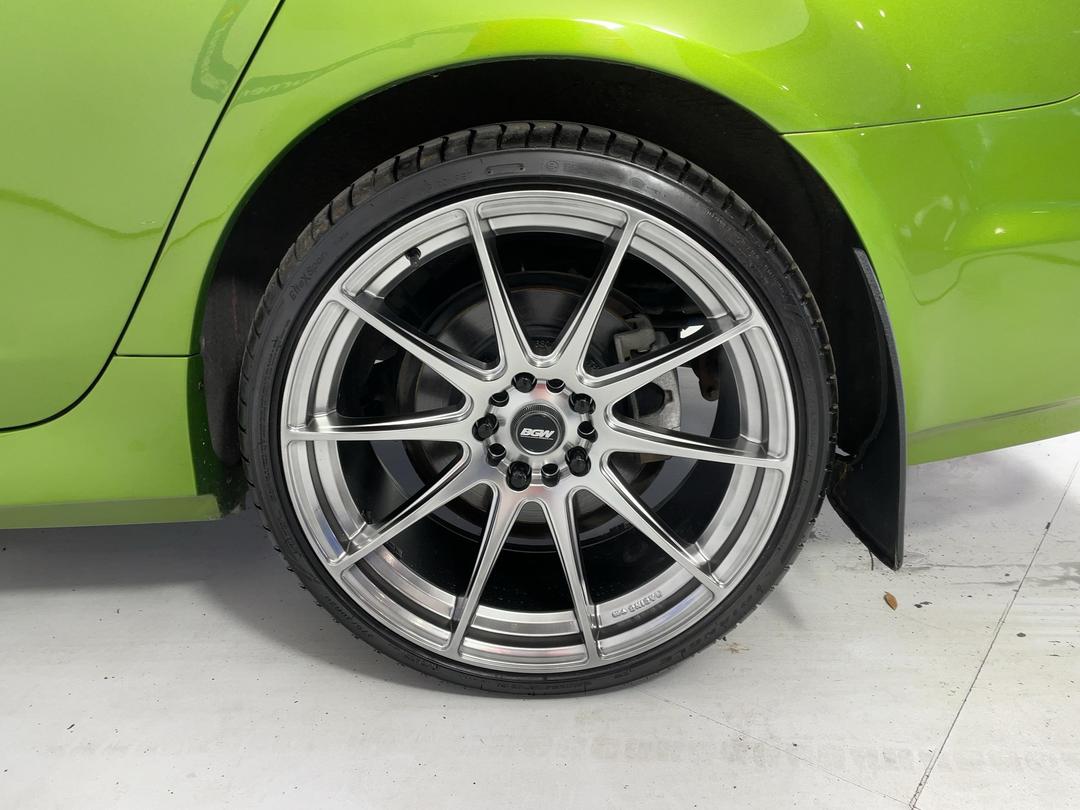 Photo '11' of Holden Commodore