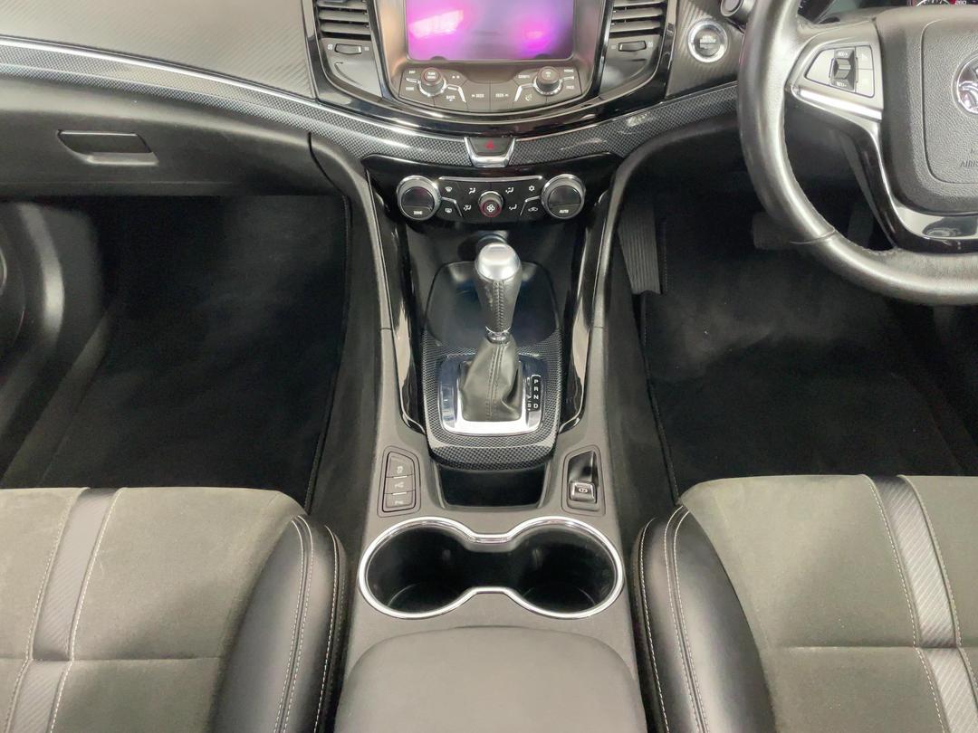 Photo '18' of Holden Commodore