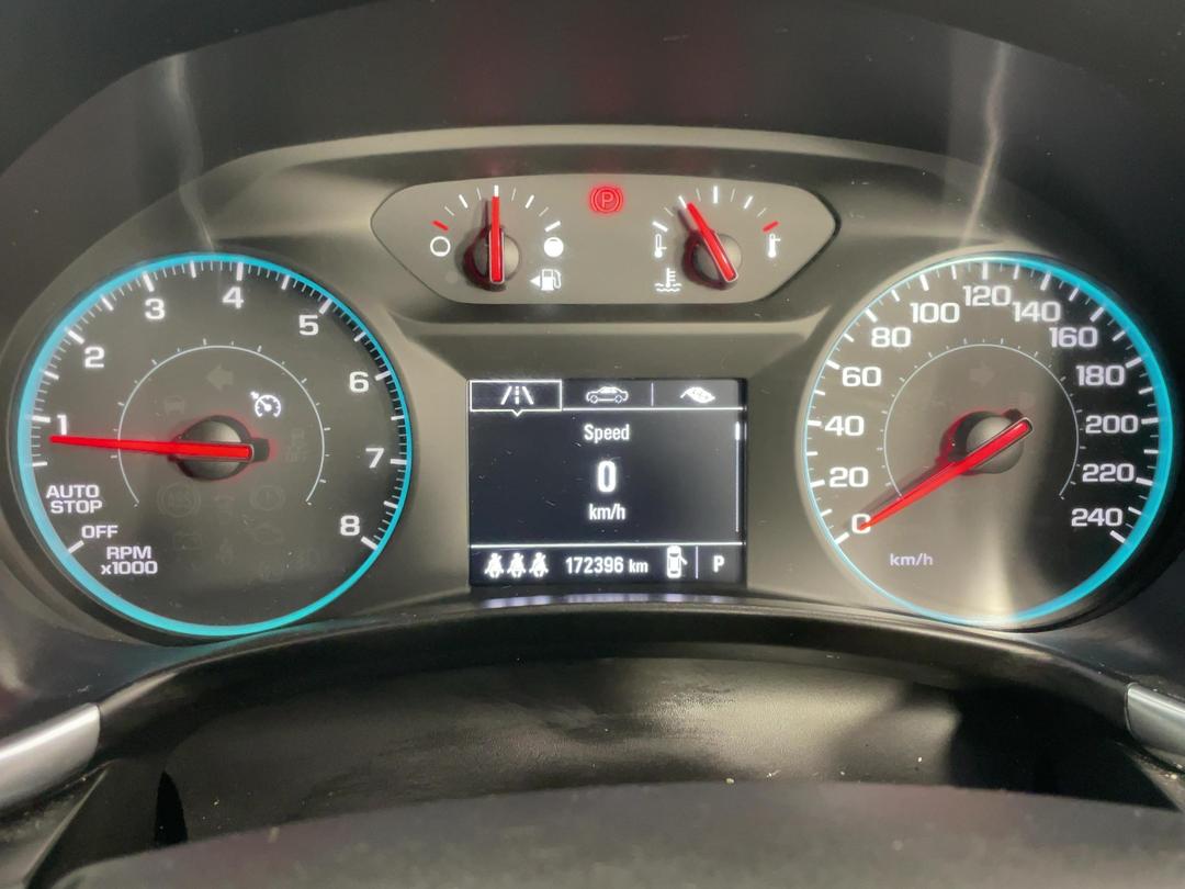Photo '21' of Holden Equinox