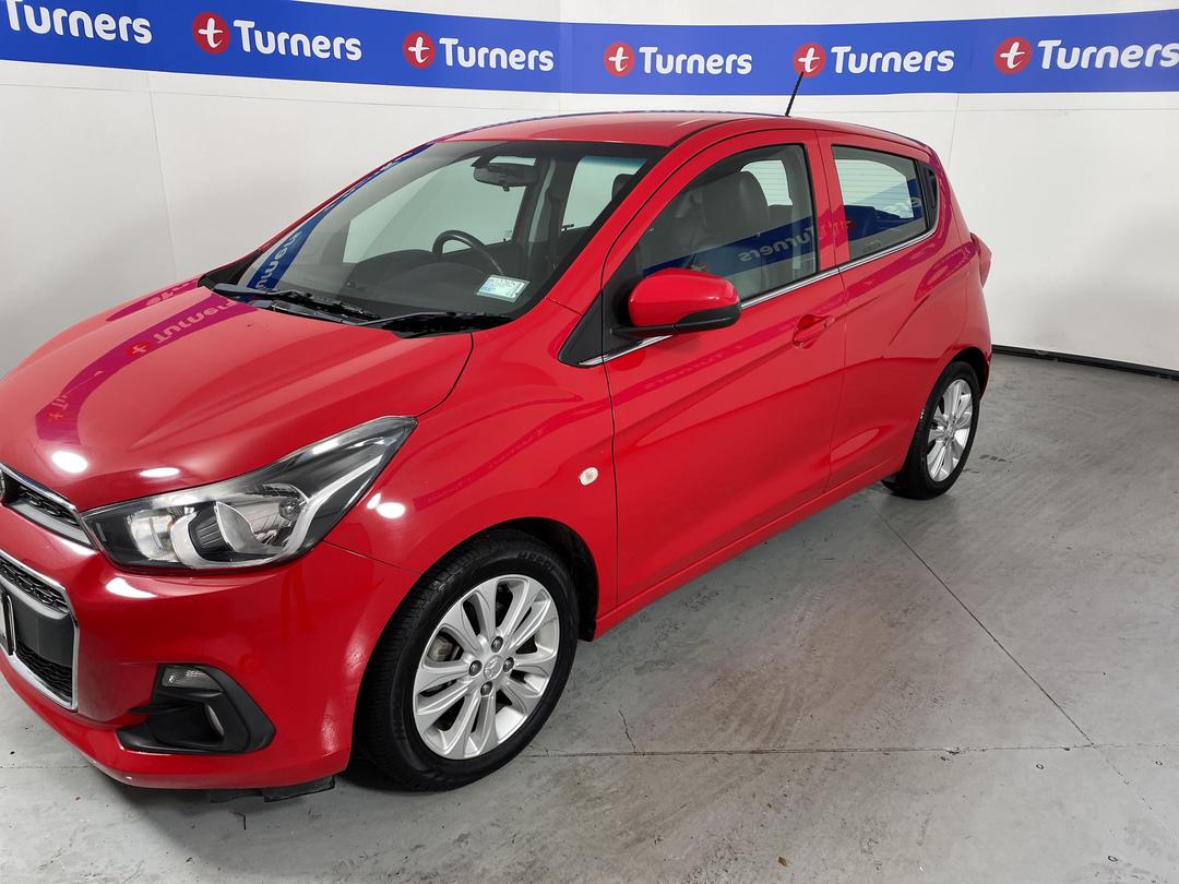 Photo '4' of Holden Spark