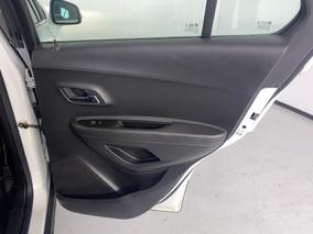 Photo '19' of Holden Trax