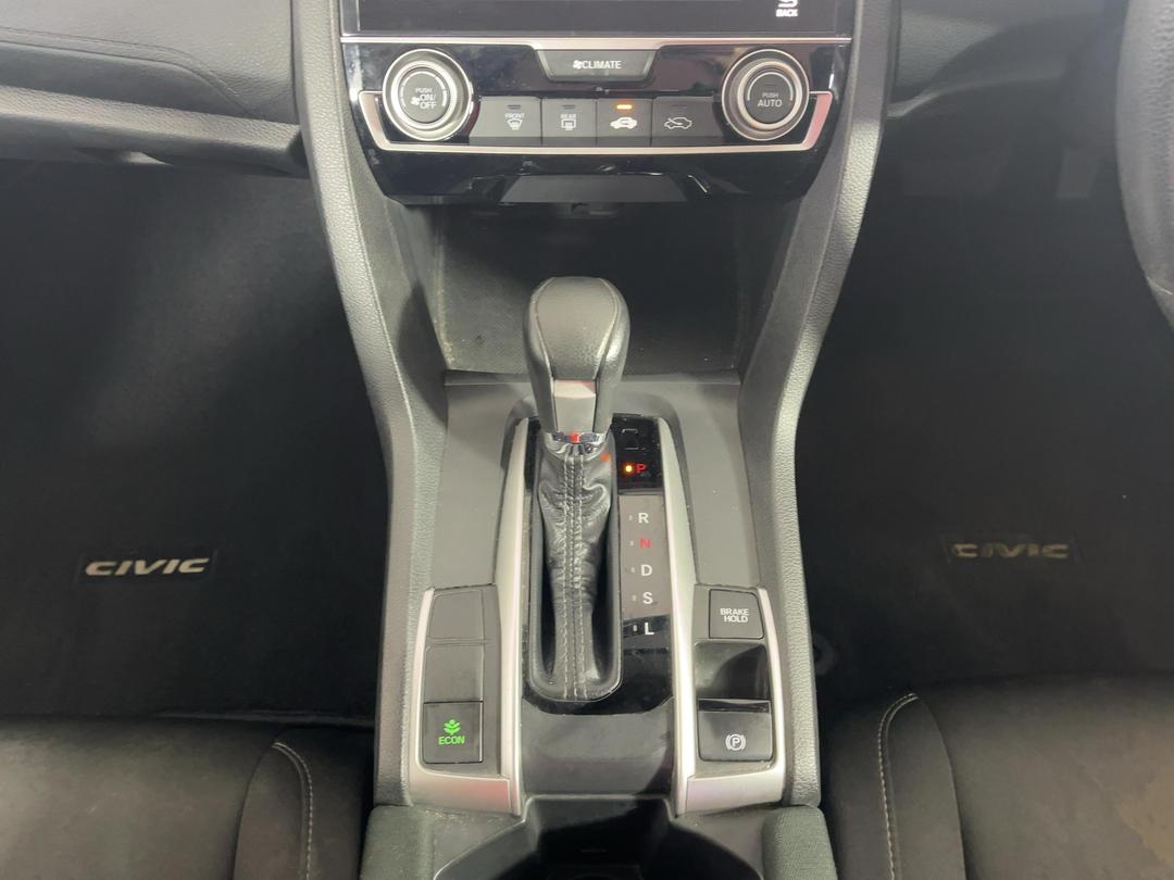 Photo '18' of Honda Civic