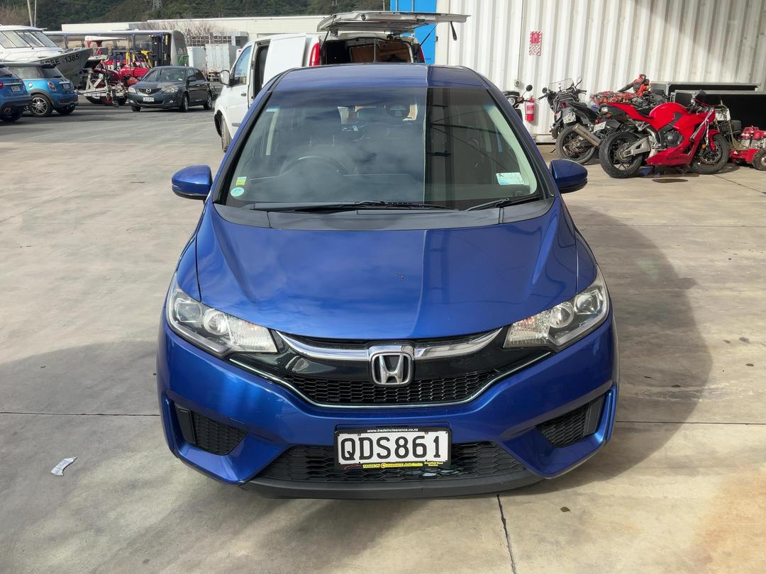 Photo '2' of Honda FIT Photo '2' of Honda FIT