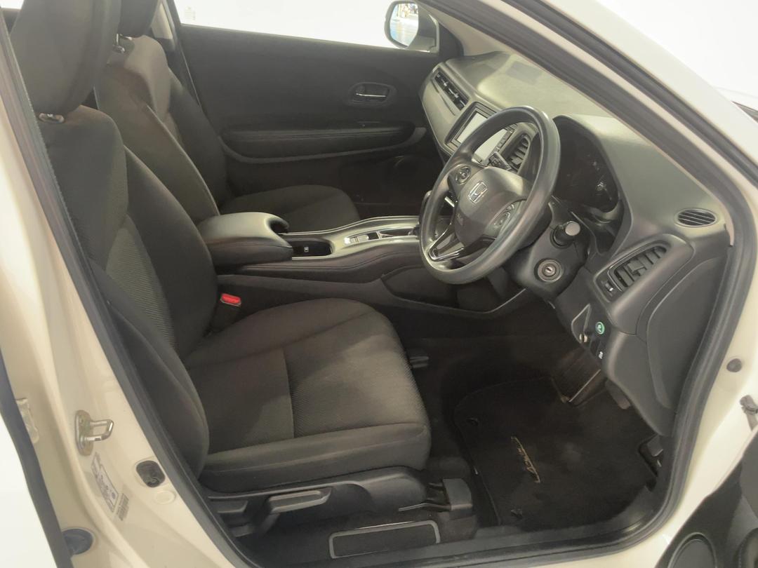 Photo '16' of Honda HR-V