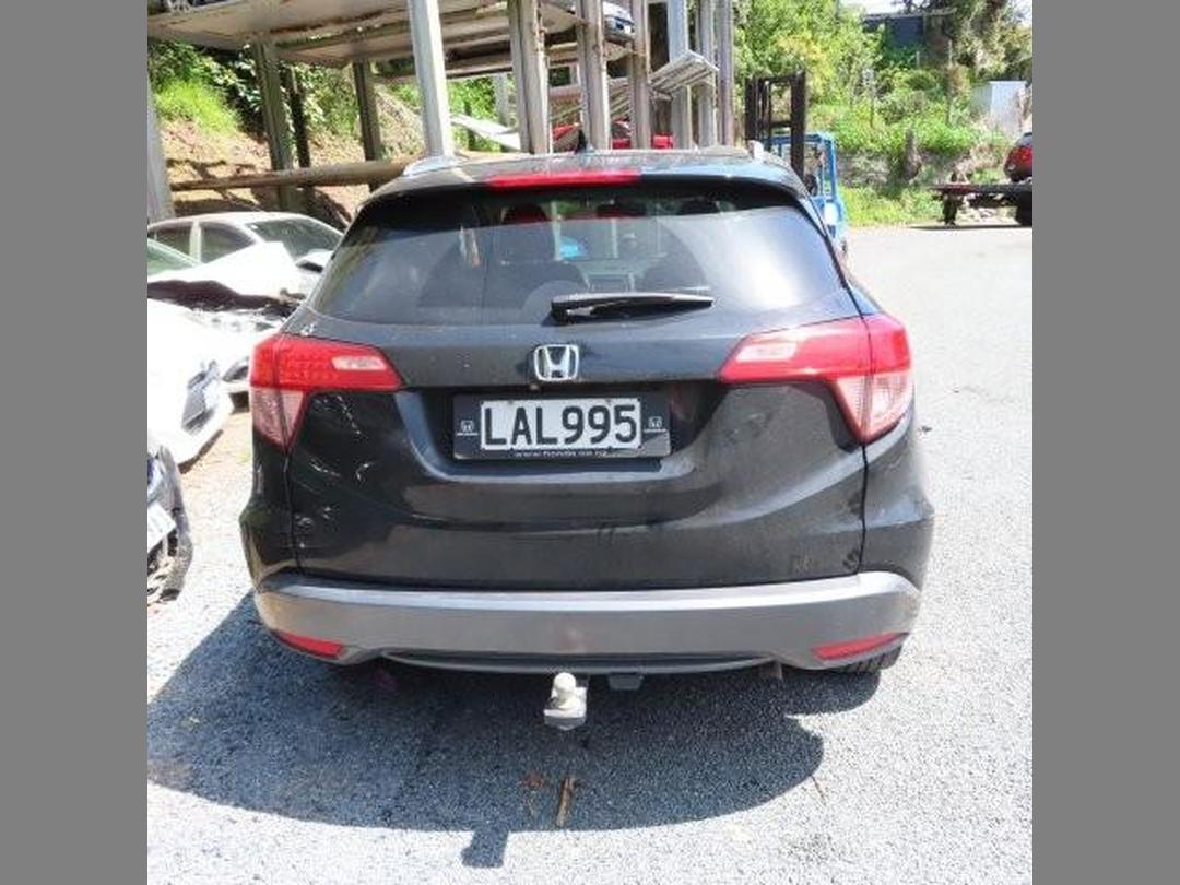 Photo '3' of Honda HR-V AWD Photo '3' of Honda HR-V AWD