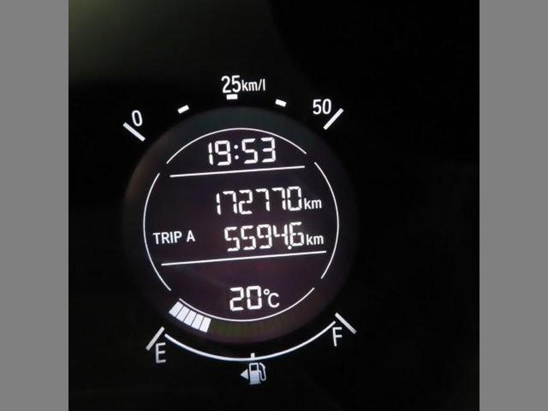 Photo '15' of Honda HR-V AWD Photo '15' of Honda HR-V AWD