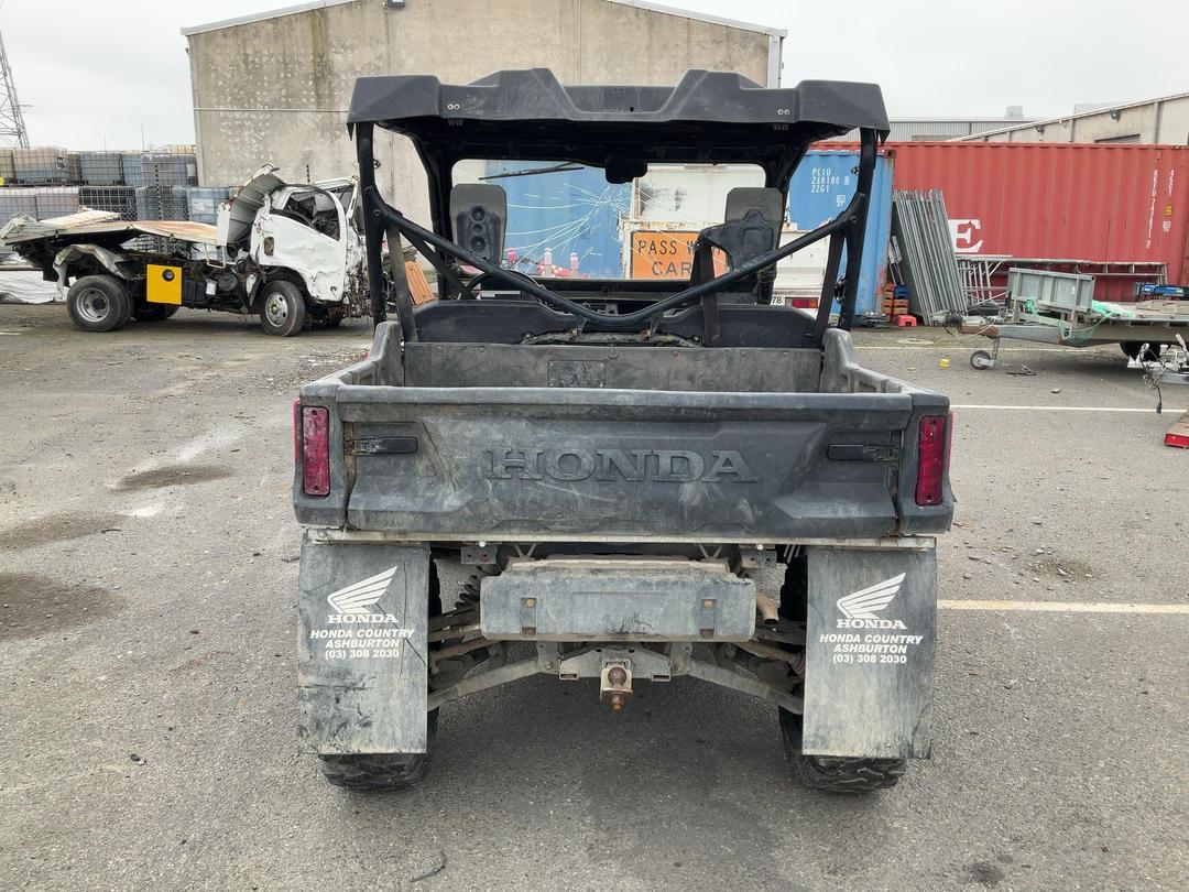 Photo '4' of Honda Pioneer SXS1000