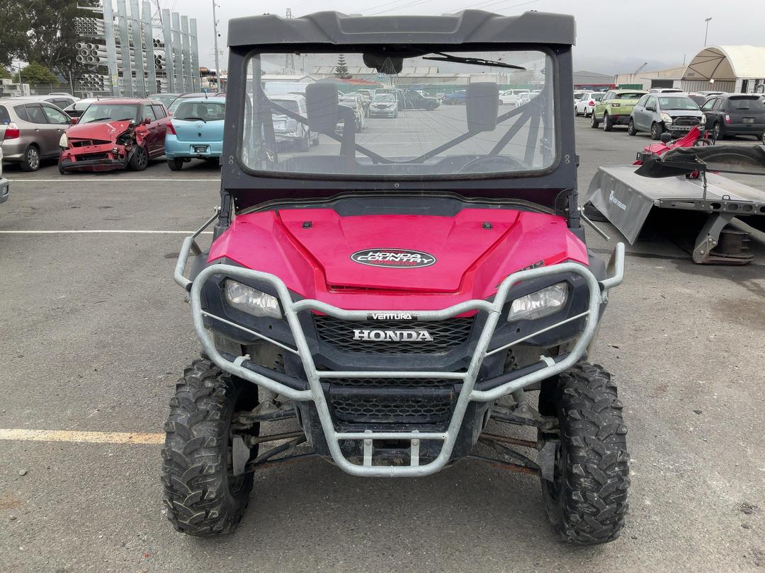 Photo '8' of Honda Pioneer SXS1000