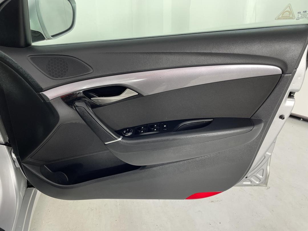 Photo '15' of Hyundai I40