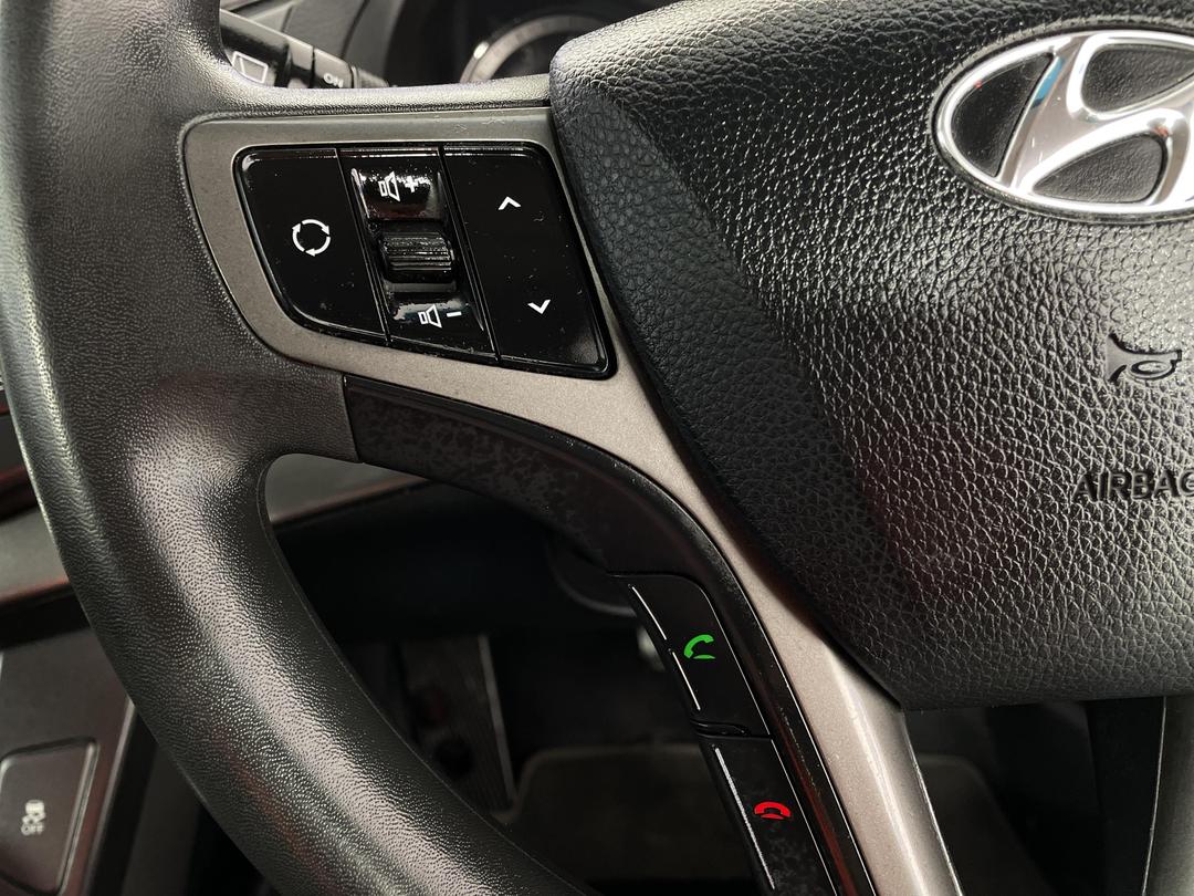 Photo '24' of Hyundai I40