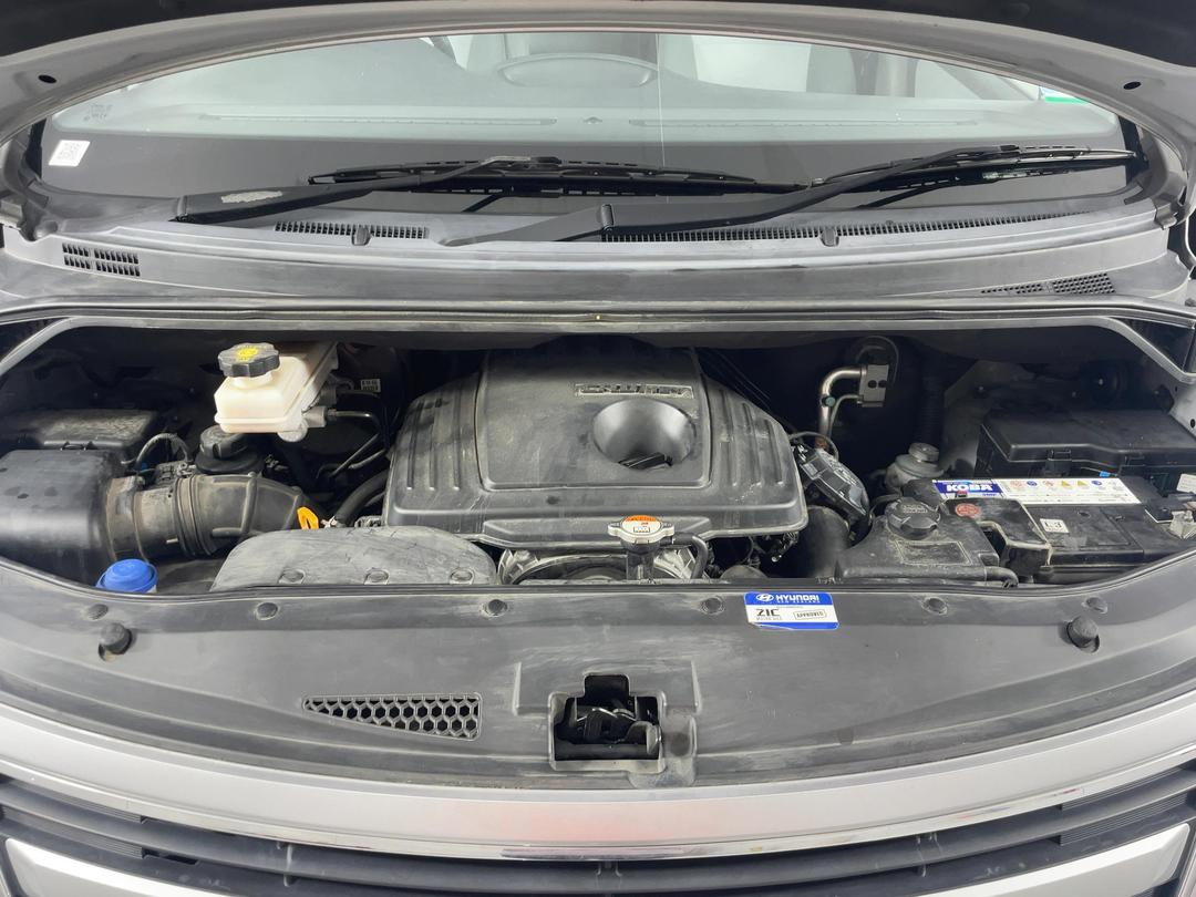 Photo '13' of Hyundai Imax