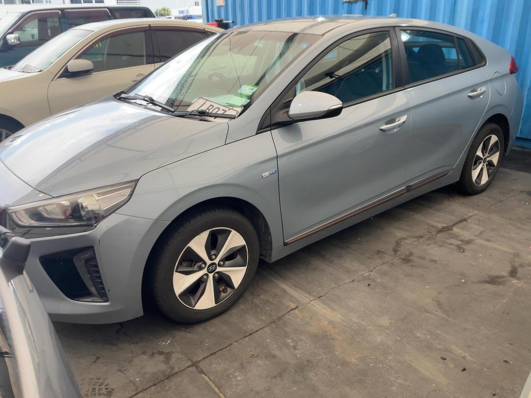 Photo '3' of Hyundai Ioniq