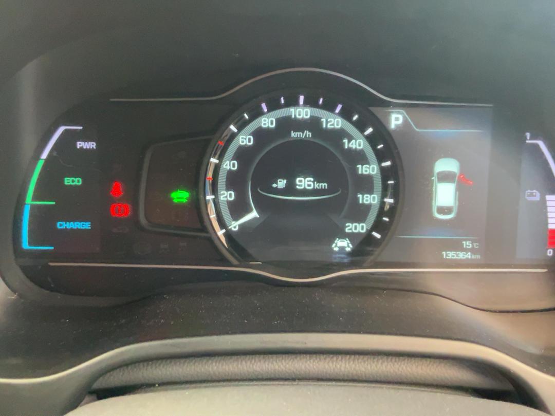 Photo '10' of Hyundai Ioniq