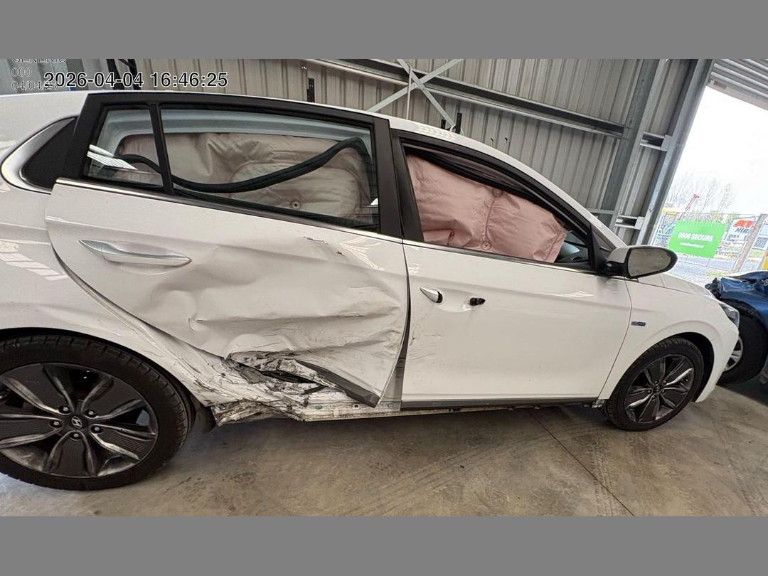 Photo '2' of Hyundai Ioniq Hybrid Elite