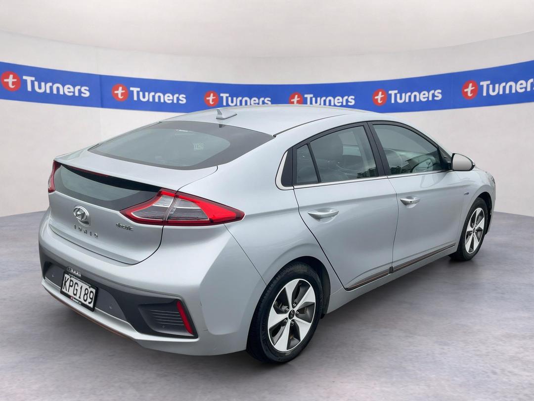 Photo '7' of Hyundai Ioniq
