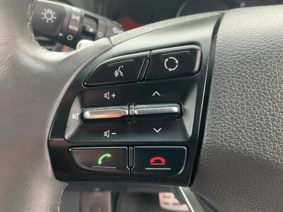 Photo '27' of Hyundai Ioniq