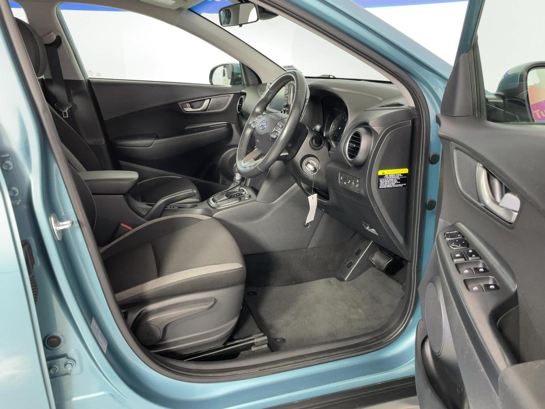 Photo '16' of Hyundai Kona