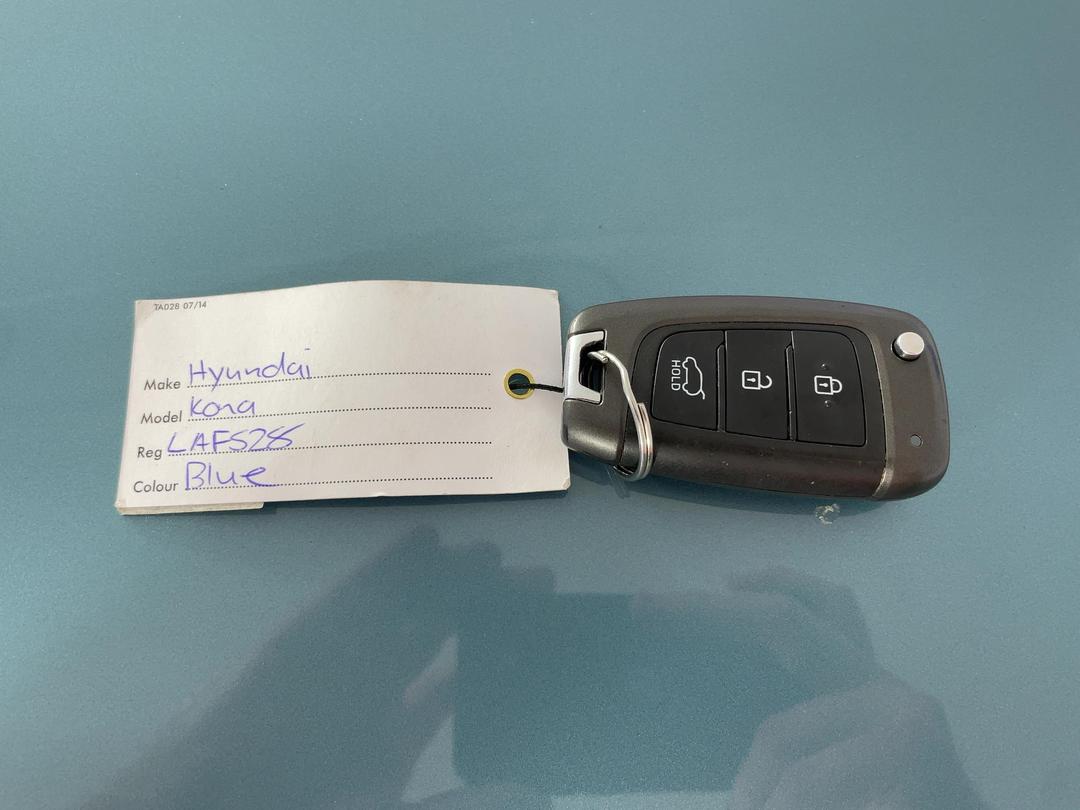 Photo '22' of Hyundai Kona